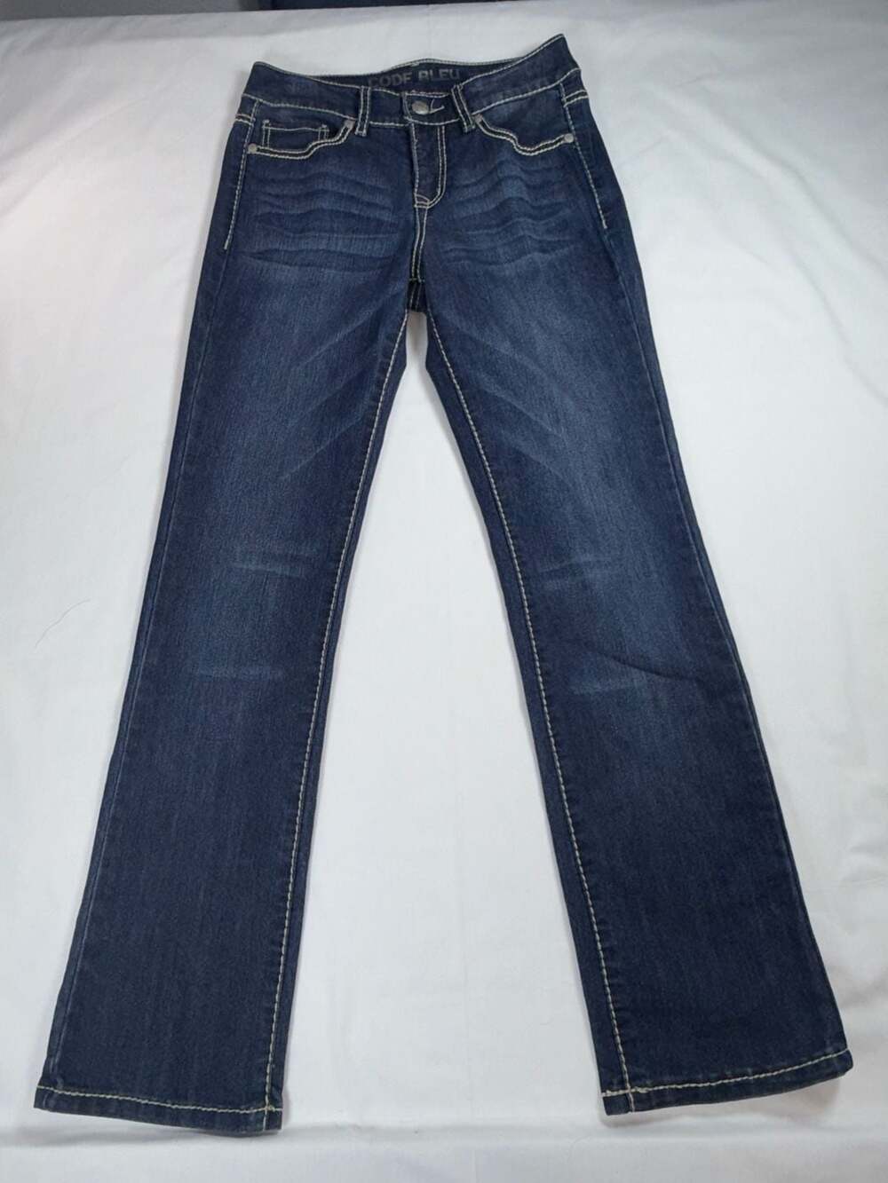 Code Bleu Gwen Straight Size 6PR Jeans Embellished Pockets